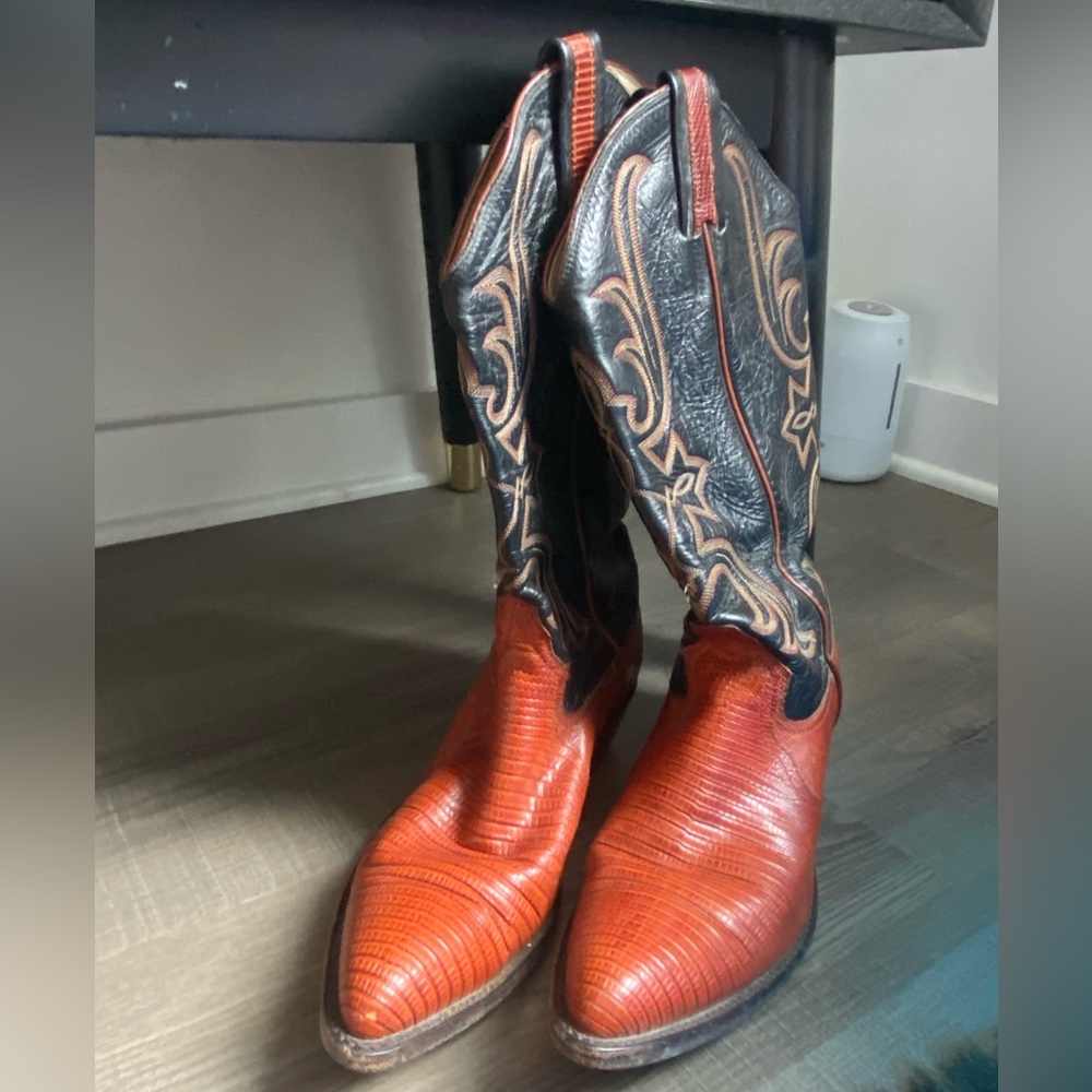 Larry Mahan Women’s genuine leather cowboy boots
